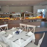 Sineva ホテル 4*