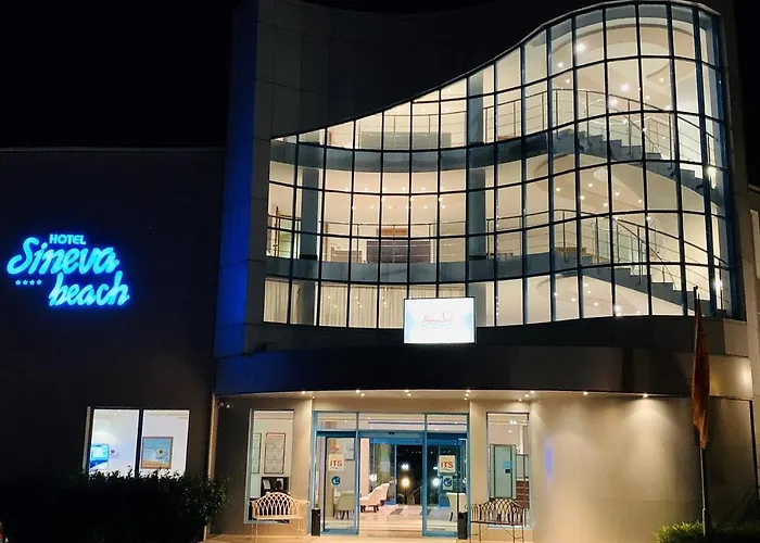 Отель Sineva 4*