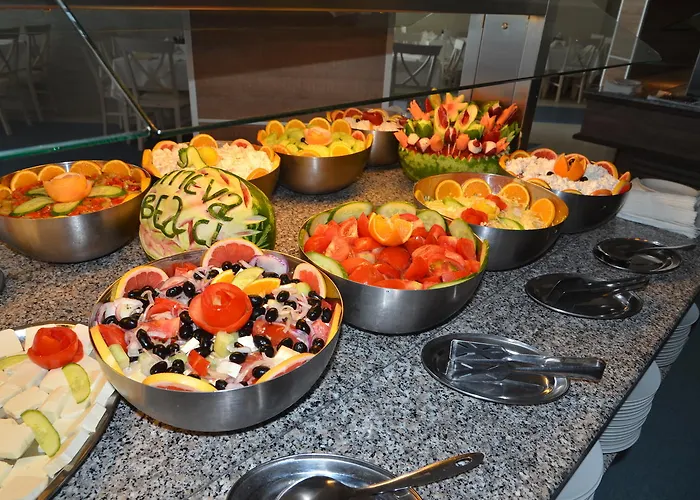Hotel Sineva 4*